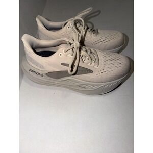 Brooks Glycerin Max Almond Women's 9 - Used
